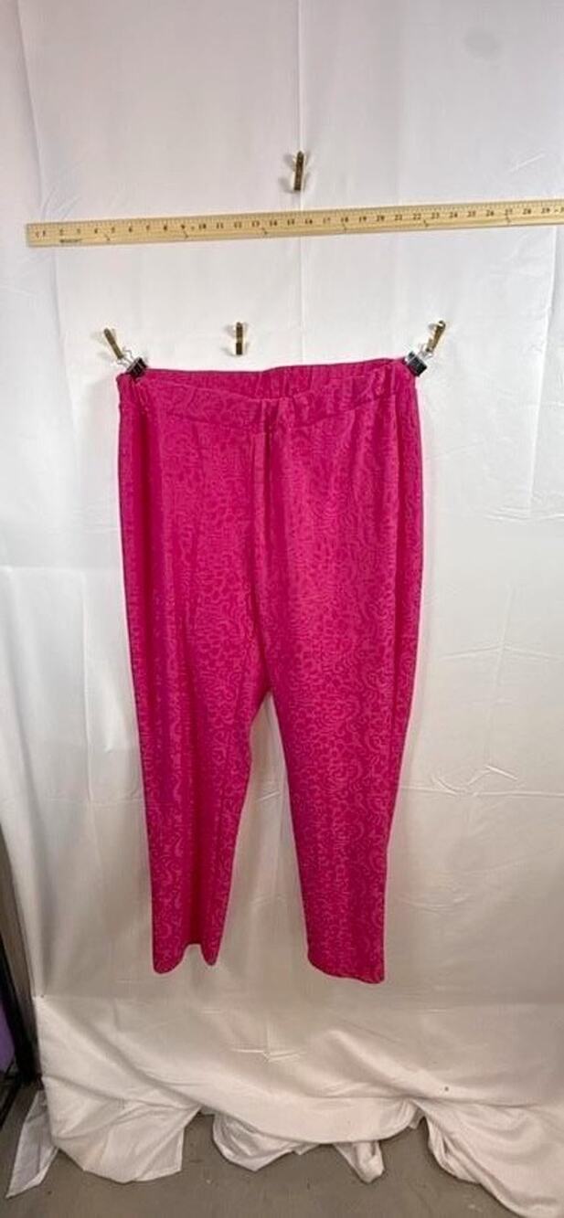 Ashley Stewart Womens Plus Size 18/20 Pant Fuchsia Pink Lace Damask Pull On Crop